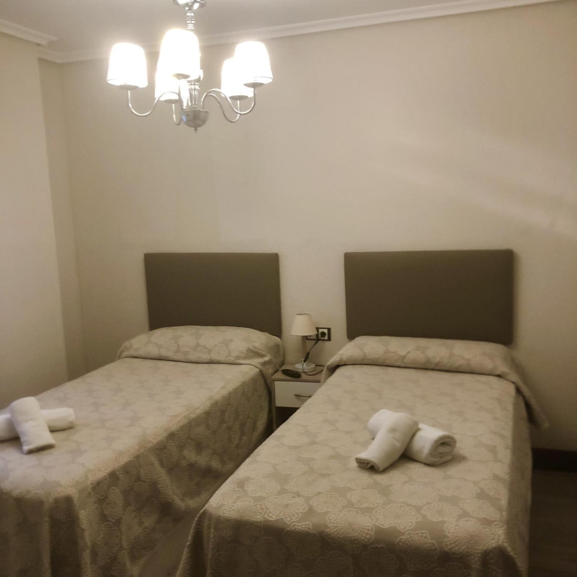 Alojamientos Rooms Catamaran Castro Urdiales Exterior photo