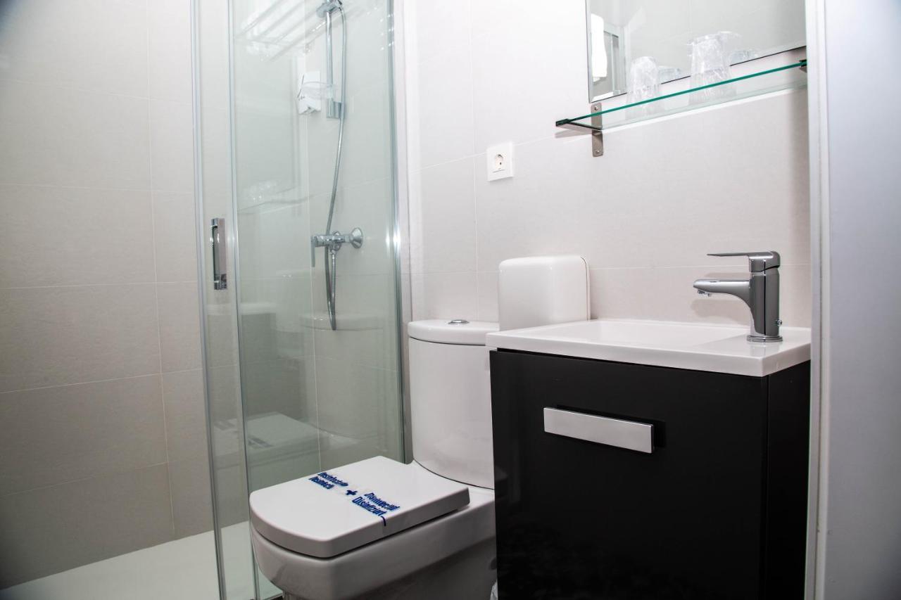 Alojamientos Rooms Catamaran Castro Urdiales Exterior photo