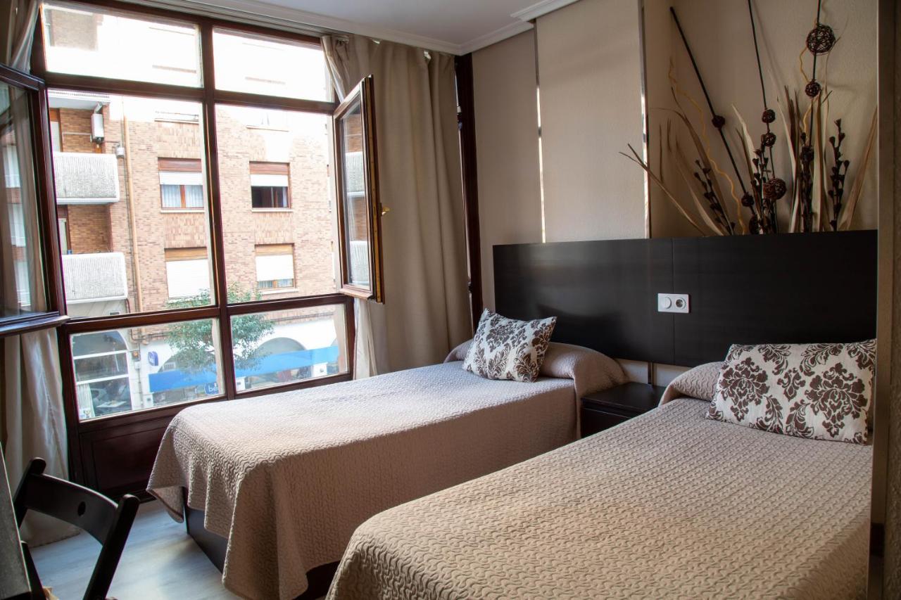 Alojamientos Rooms Catamaran Castro Urdiales Exterior photo